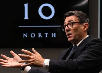 Burnham says he is prepared to call out Trump &lsquo;if right for Britain&rsquo;