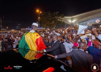 Visite d’État : Mamadi Doumbouya seduit les guinéens vivant en Côte d’Ivoire